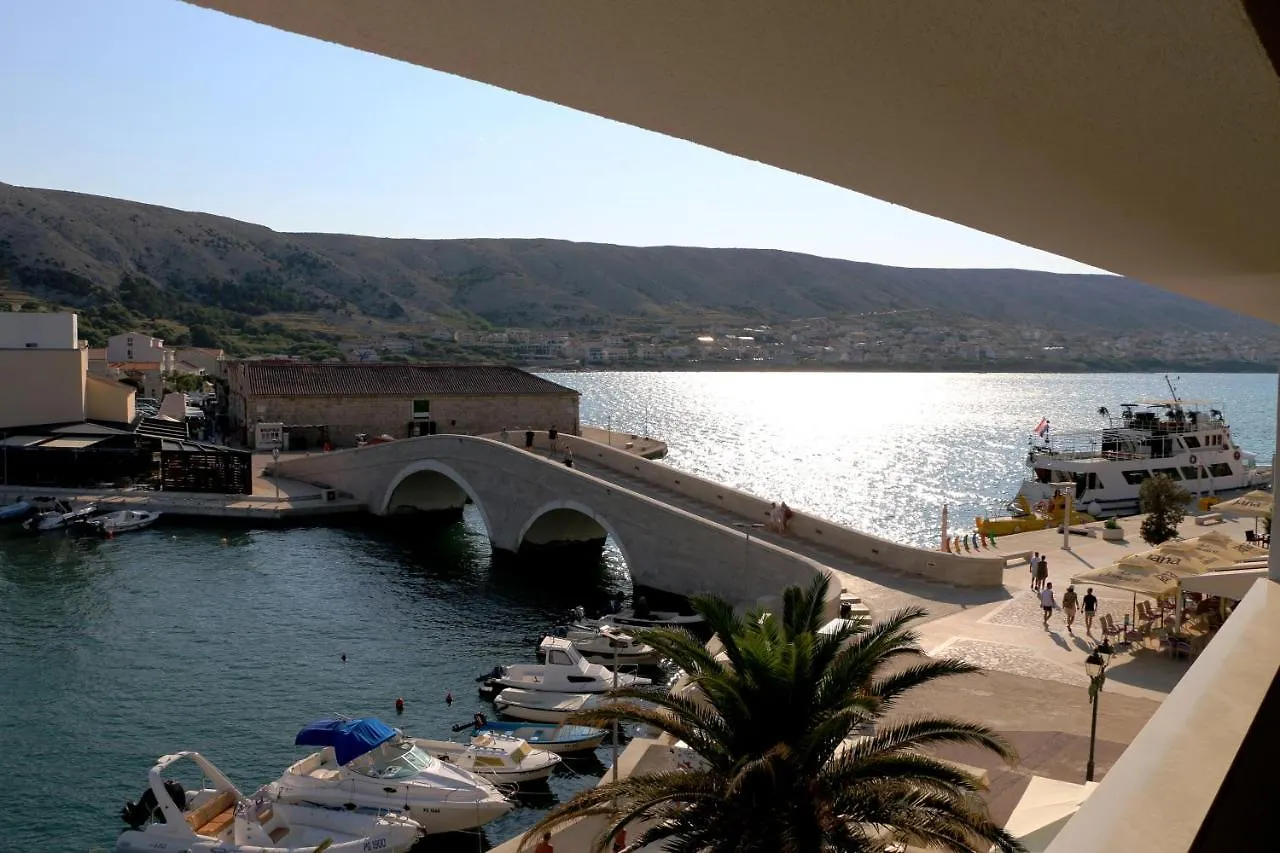 Apartment Penthouse & Apartment Studio Franci Pag Town