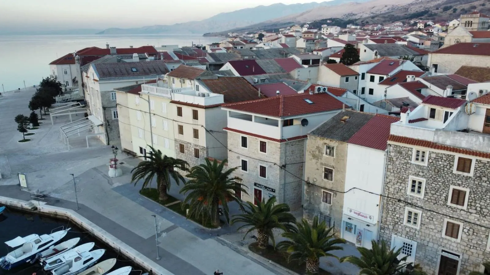 Apartment Penthouse & Apartment Studio Franci Pag Town 0*,  Chorvatsko