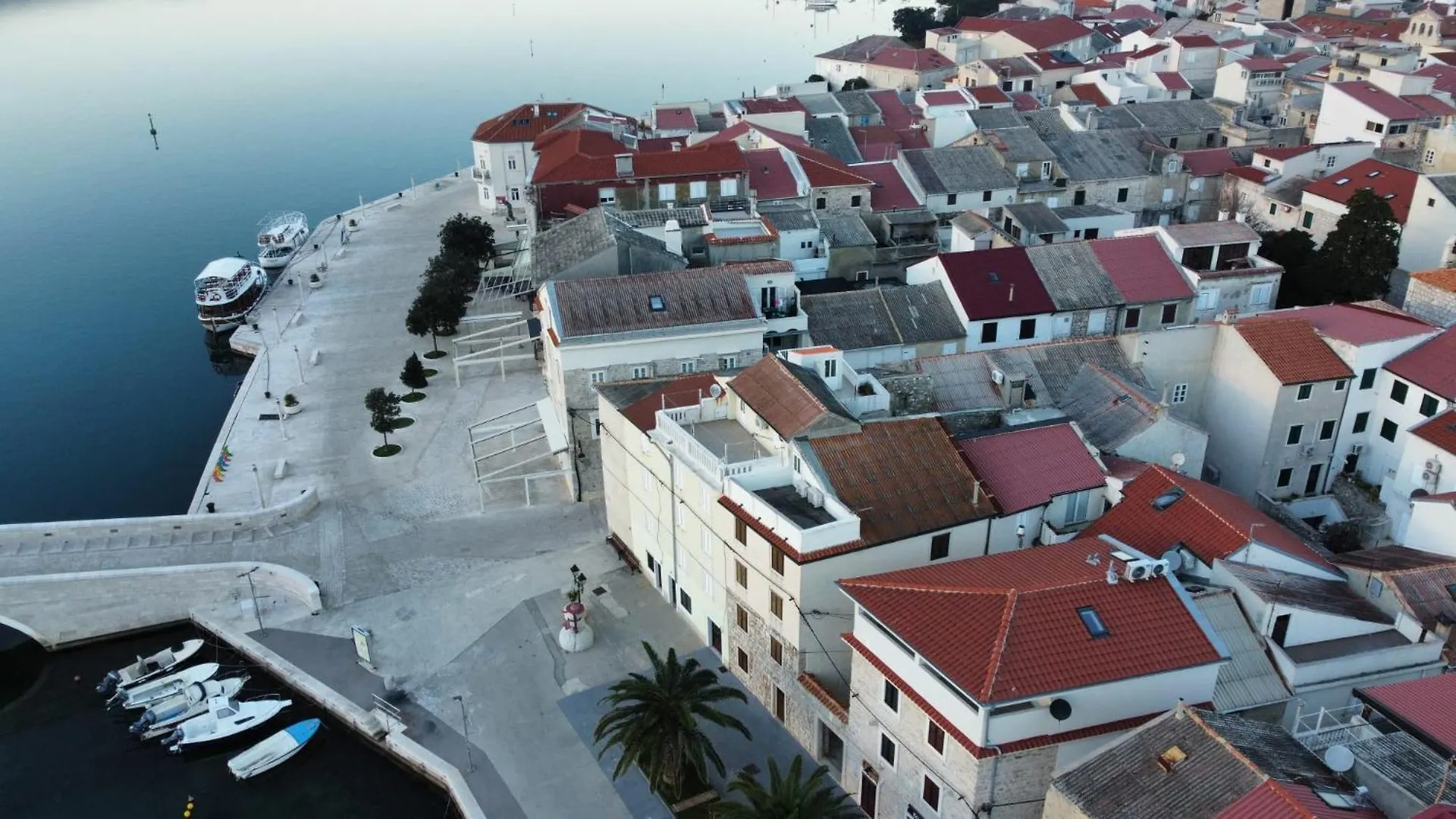 Apartment Penthouse & Apartment Studio Franci Pag Town