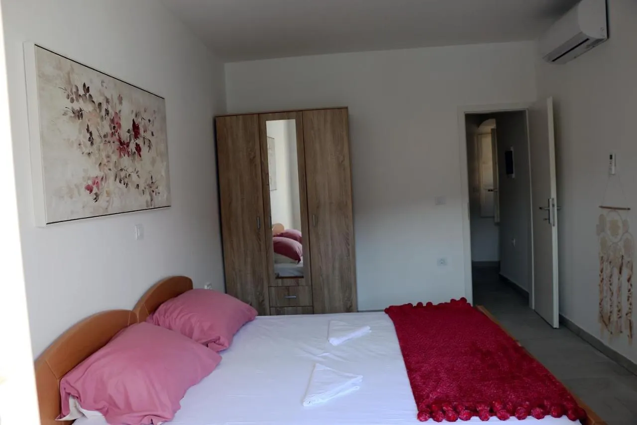 Apartment Penthouse & Apartment Studio Franci  Pag Town